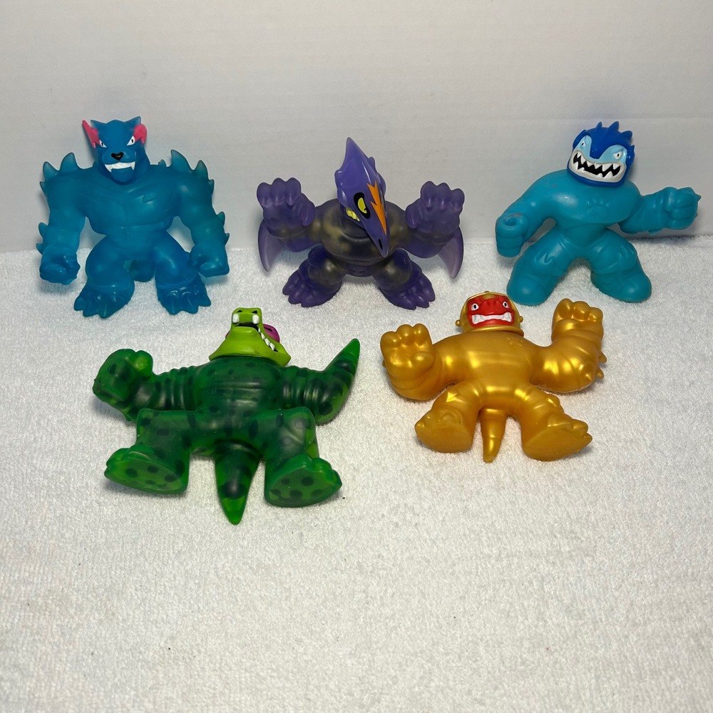 Moose Toys Heroes of Goo Jit Zu Action Figure Lot of 5 Thrash Tyro Rock Jaw Gold